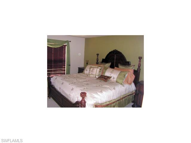 10060 Lake Cove DR, Fort Myers, FL 33908