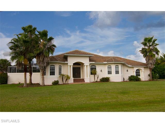 8540 Belle Meade DR, Fort Myers, FL 33908