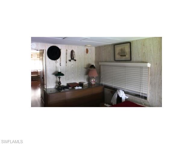 11154 Stardust DR, Fort Myers, FL 33908