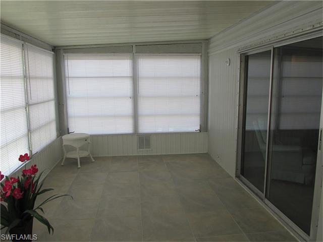 29 Ronald DR, Fort Myers, FL 33908