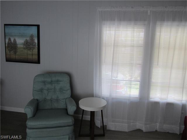 29 Ronald DR, Fort Myers, FL 33908