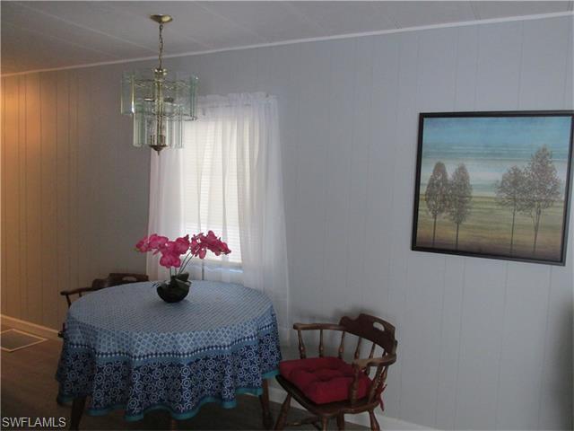 29 Ronald DR, Fort Myers, FL 33908