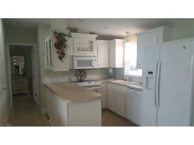 19681 Summerlin RD 361, Fort Myers, FL 33908