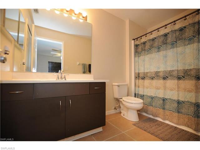 1804 NE 21st ST, Cape Coral, FL 33909
