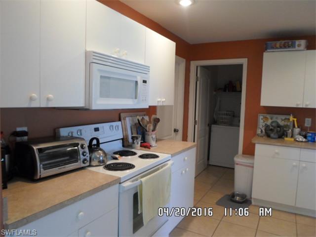 1227 NE 40th ST, Cape Coral, FL 33909