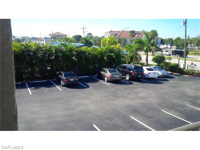 441 Del Prado BLVD N, Cape Coral, FL 33909