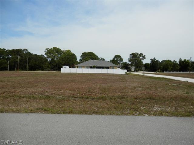 533 NE 31st TER, Cape Coral, FL 33909