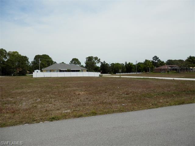 533 NE 31st TER, Cape Coral, FL 33909