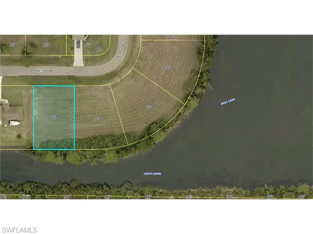 1724 NE 33rd LN, Cape Coral, FL 33909