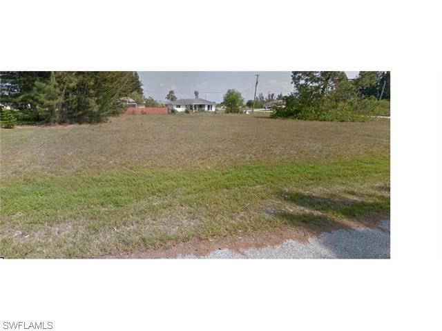 1817 NE 4th PL, Cape Coral, FL 33909