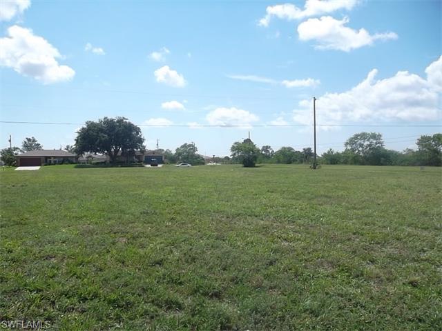 1114 NE 7th AVE, Cape Coral, FL 33909