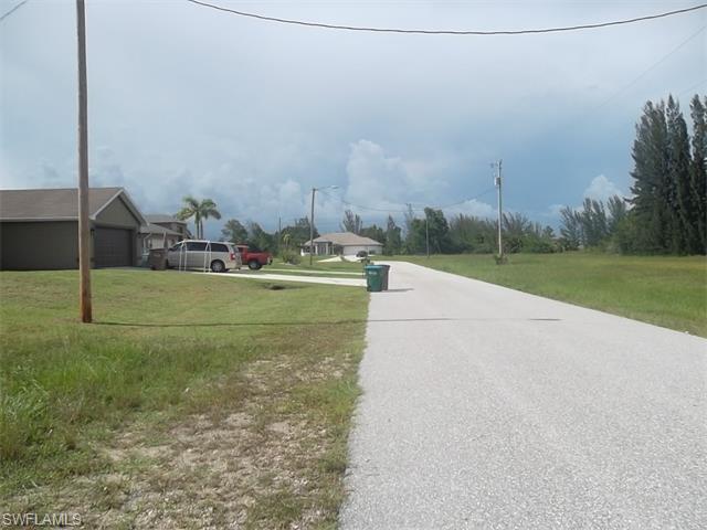 3342 NE 9th AVE, Cape Coral, FL 33909