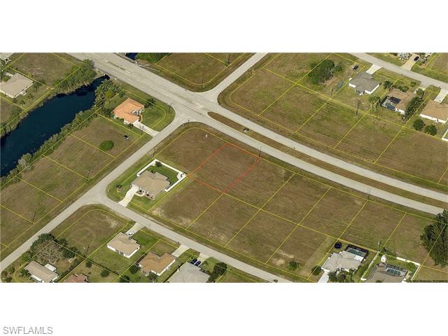 528 Tropicana PKY E, Cape Coral, FL 33909