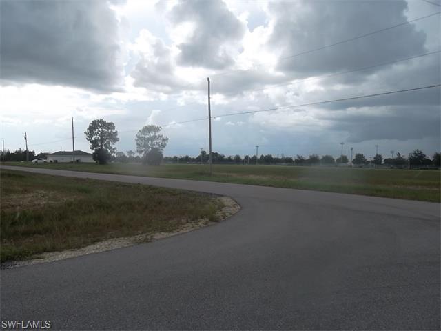 3621 NE 21st PL, Cape Coral, FL 33909