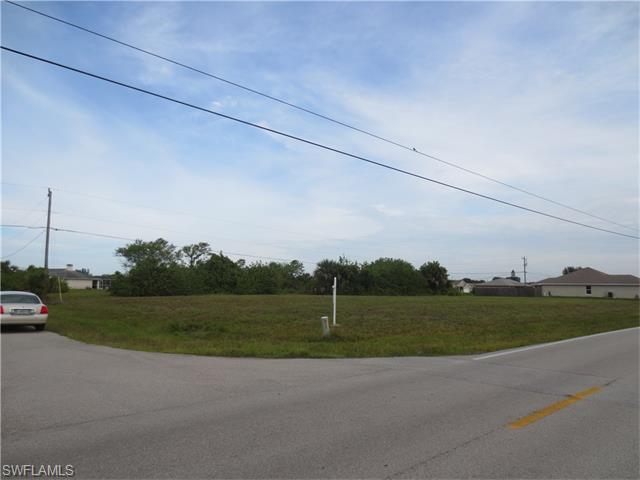 2016 NE 24th Ave, Cape Coral, FL 33909