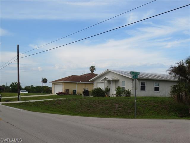 2016 NE 24th Ave, Cape Coral, FL 33909