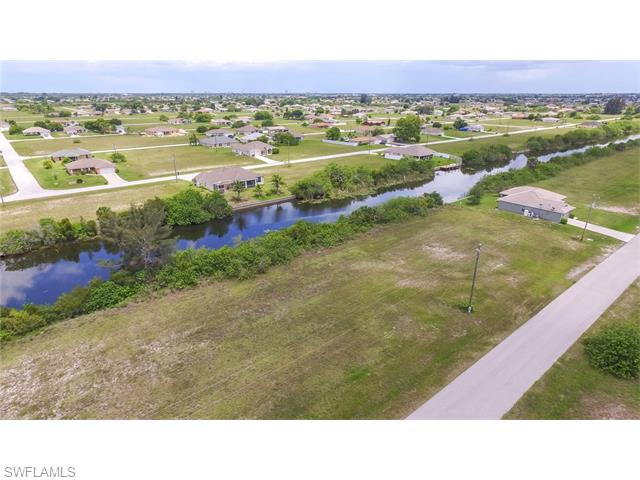 2311 NE 5th PL, Cape Coral, FL 33909