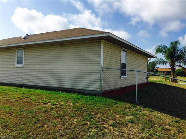 1717 NE 22nd ST, Cape Coral, FL 33909