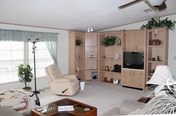 Jamaica Bay267 Wecuwa DriveFort Myers, FL 33912