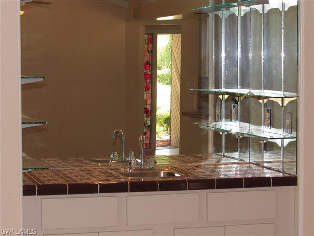 13543 Pine Villa LN, Fort Myers, FL 33912