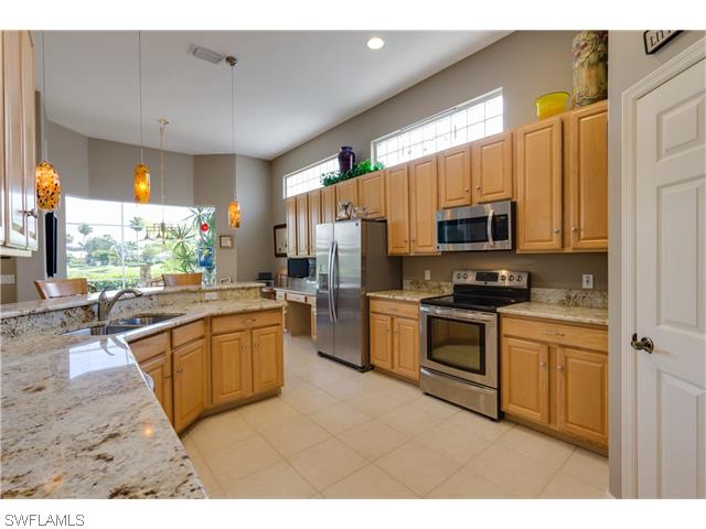 7928 Glenfinnan CIR, Fort Myers, FL 33912