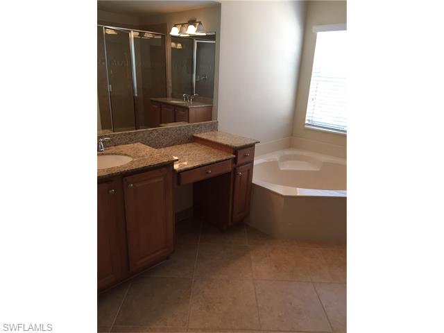 11012 Yellow Poplar DR, Fort Myers, FL 33913