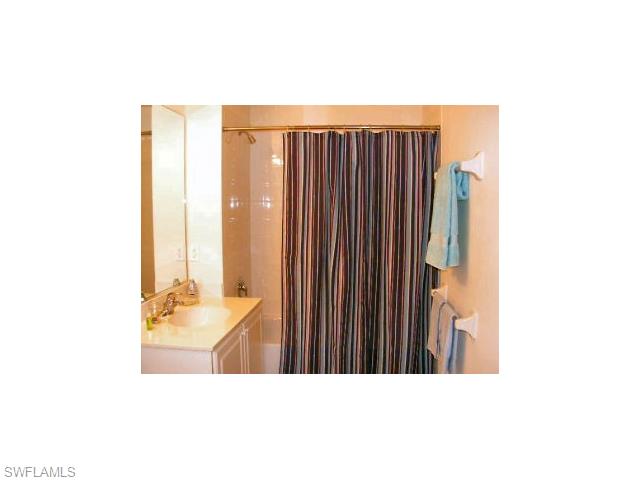 9636 Hemingway LN, Fort Myers, FL 33913