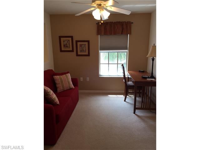 9611 Hemingway LN, Fort Myers, FL 33913