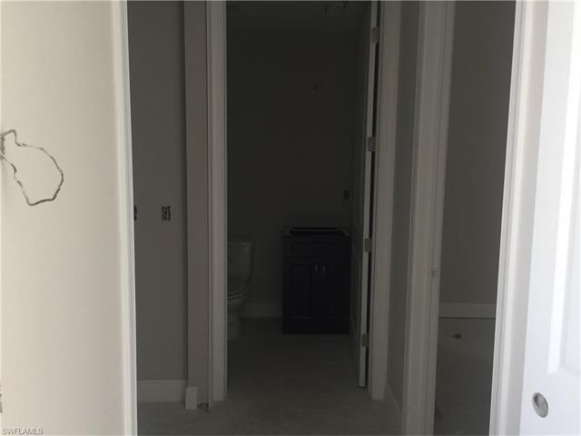 415 SW 47th TER, Cape Coral, FL 33914