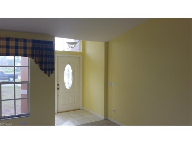 4206 SW 14th PL, Cape Coral, FL 33914