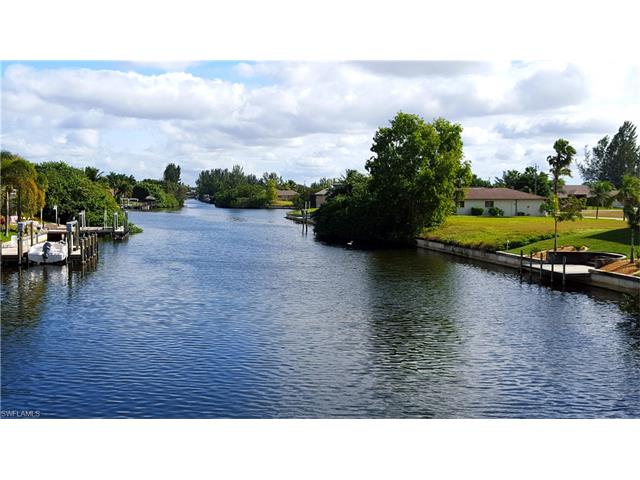 2021 SW 41st ST, Cape Coral, FL 33914