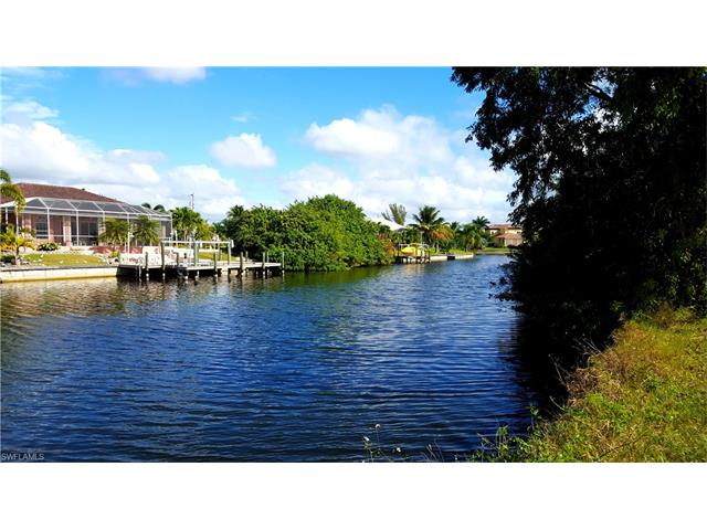 2021 SW 41st ST, Cape Coral, FL 33914