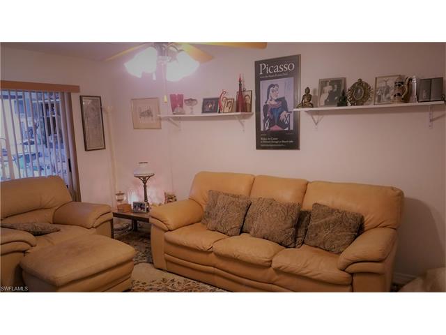 905 SW 48th TER, Cape Coral, FL 33914
