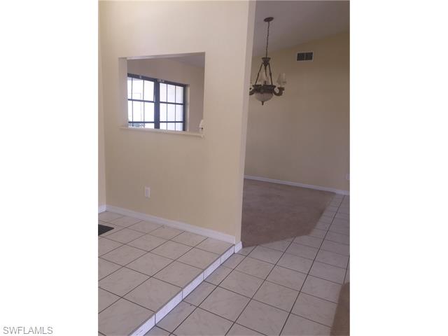 1427 SW 38th ST, Cape Coral, FL 33914