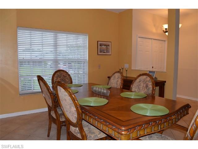 2928 SW 9th PL, Cape Coral, FL 33914