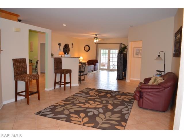 2928 SW 9th PL, Cape Coral, FL 33914
