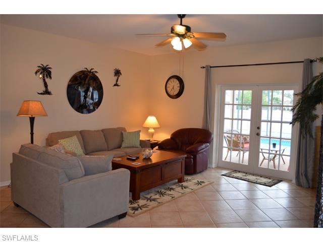 2928 SW 9th PL, Cape Coral, FL 33914