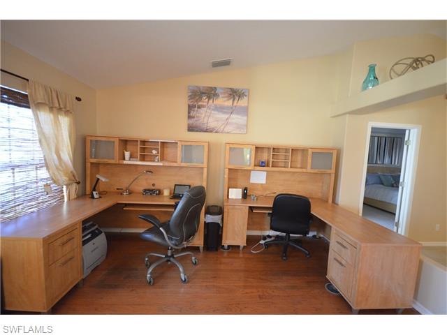 2825 SW 46th TER, Cape Coral, FL 33914