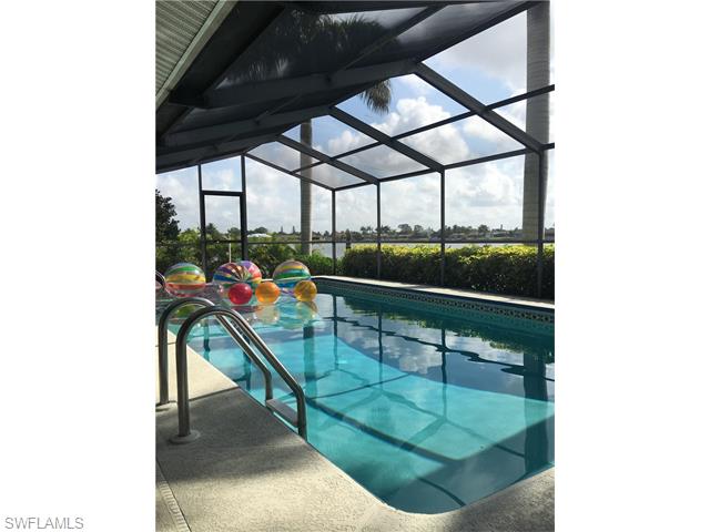 3621 SW 5th PL, Cape Coral, FL 33914