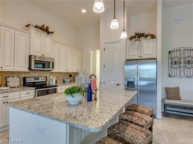 2112 SW 28th LN, Cape Coral, FL 33914
