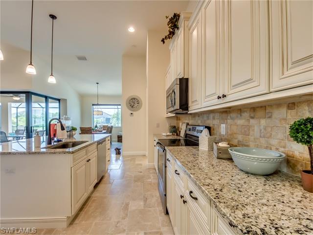 2112 SW 28th LN, Cape Coral, FL 33914