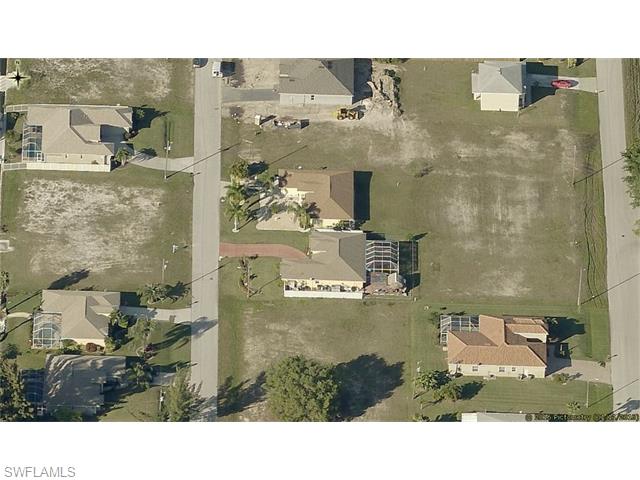 3820 SW 16th PL, Cape Coral, FL 33914