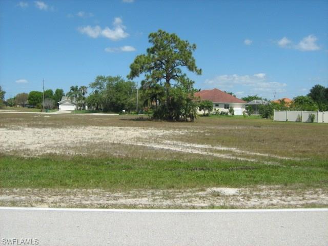 2519 Gleason PKY, Cape Coral, FL 33914
