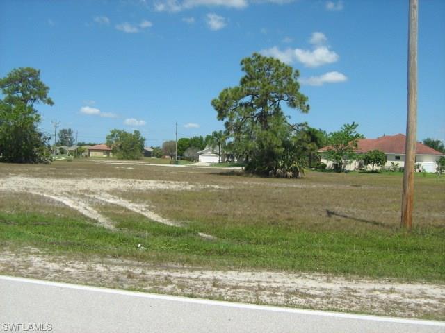 2519 Gleason PKY, Cape Coral, FL 33914