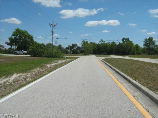 2519 Gleason PKY, Cape Coral, FL 33914