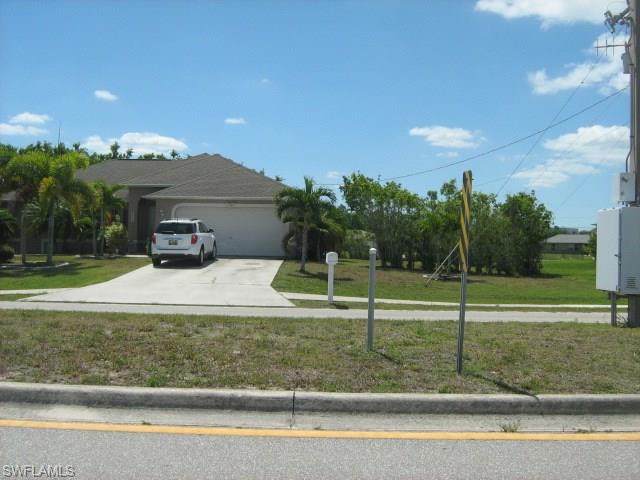 2519 Gleason PKY, Cape Coral, FL 33914