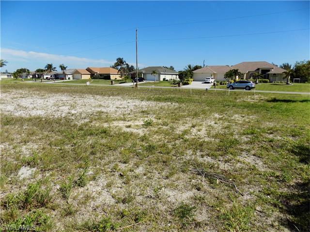 2022 SW 30th TER, Cape Coral, FL 33914