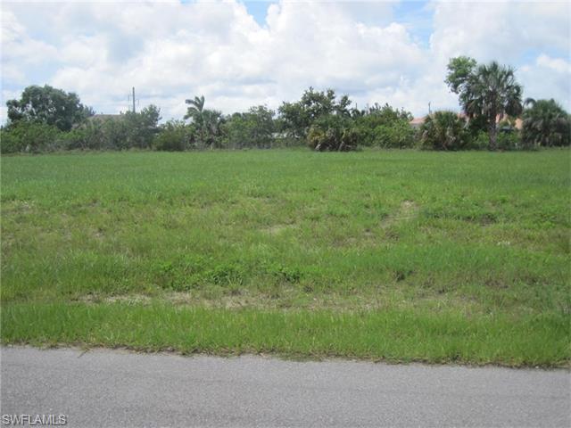 2104 SW 28th ST, Cape Coral, FL 33914