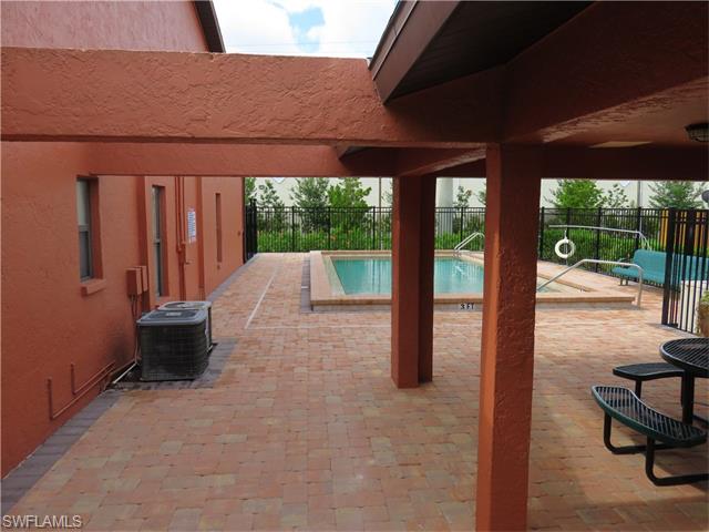 804 SW 47th TER, Cape Coral, FL 33914
