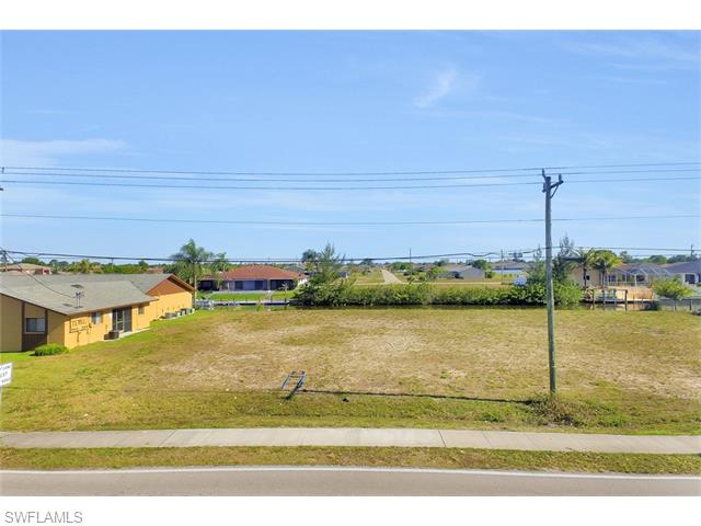 814 Mohawk, Cape Coral, FL 33914